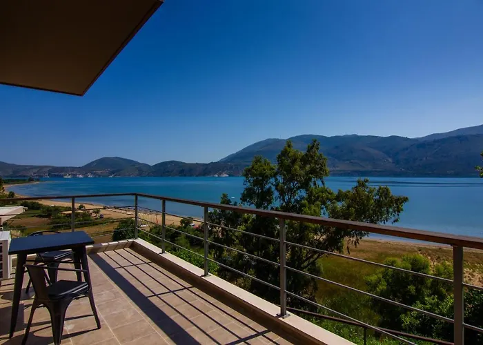 V Boutique ליקסורי